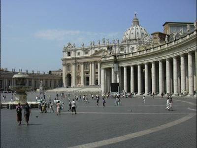 7_Bernini_Basilica di San Pietro_Colonnato_Roma 